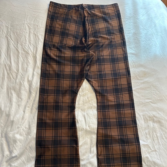 Good American Plaid Flare Pants *NWT* - Picture 3 of 6